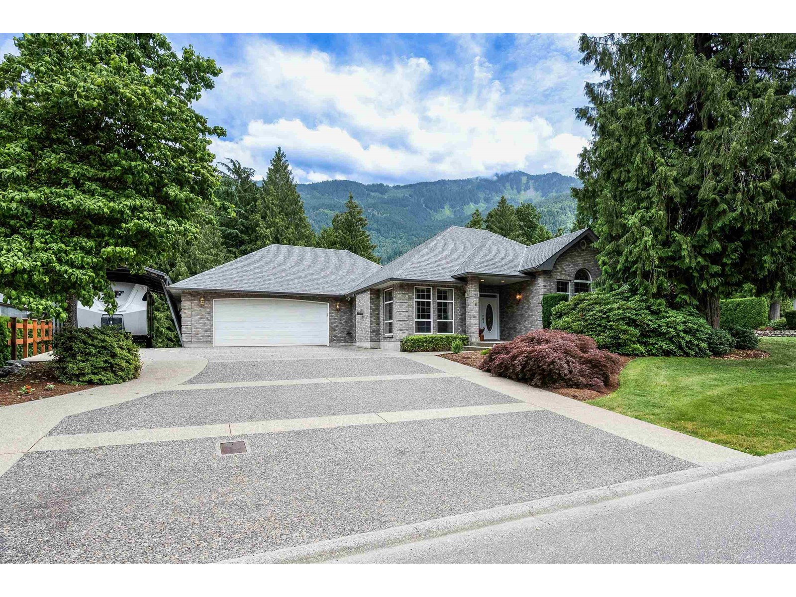 Property at 16 10200 GRAY ROAD image 1