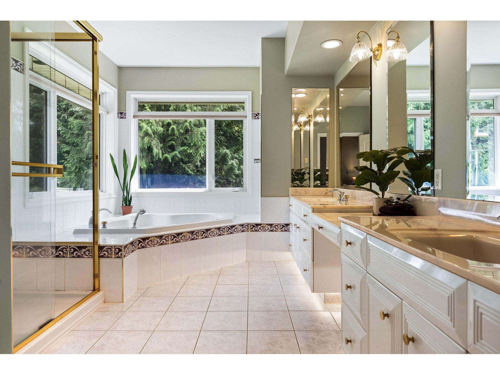Property at 16 10200 GRAY ROAD image 3