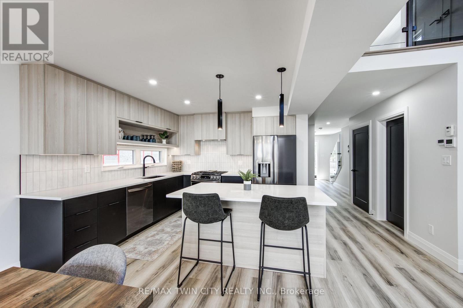 Photo 10 of 41 for 57 Centre Street