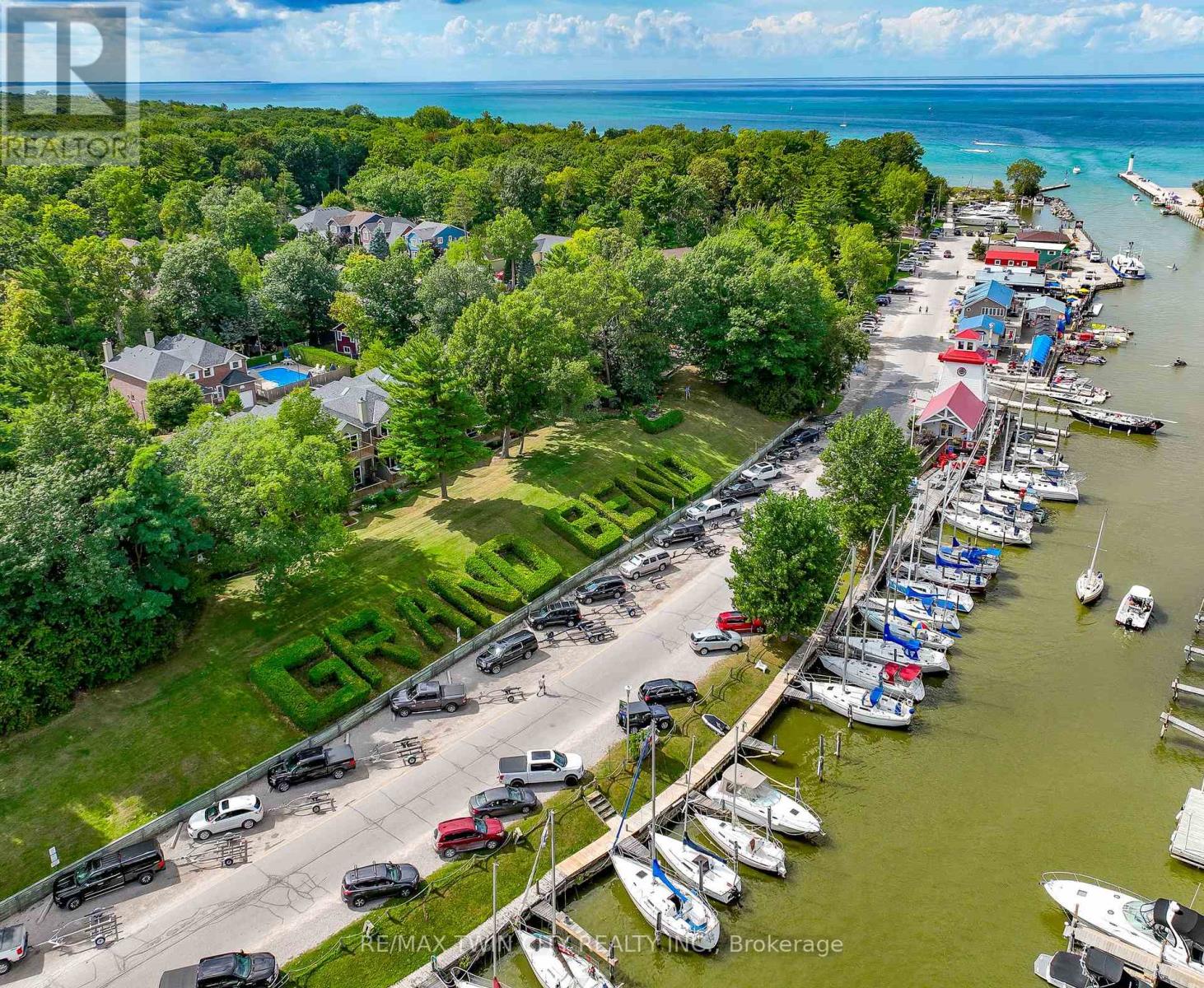 Photo 40 of 41 for 57 Centre Street