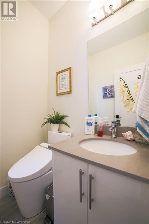 400 Klein Circle, Ancaster, Ontario  L9K 0K3 - Photo 6 - 40750339
