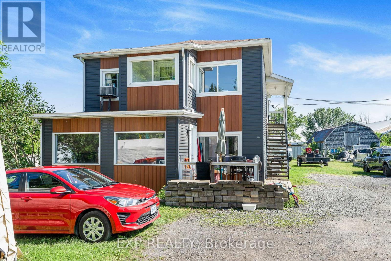 309-313 Front Road, Hawkesbury, Ontario  K6A 2T1 - Photo 3 - X12280366
