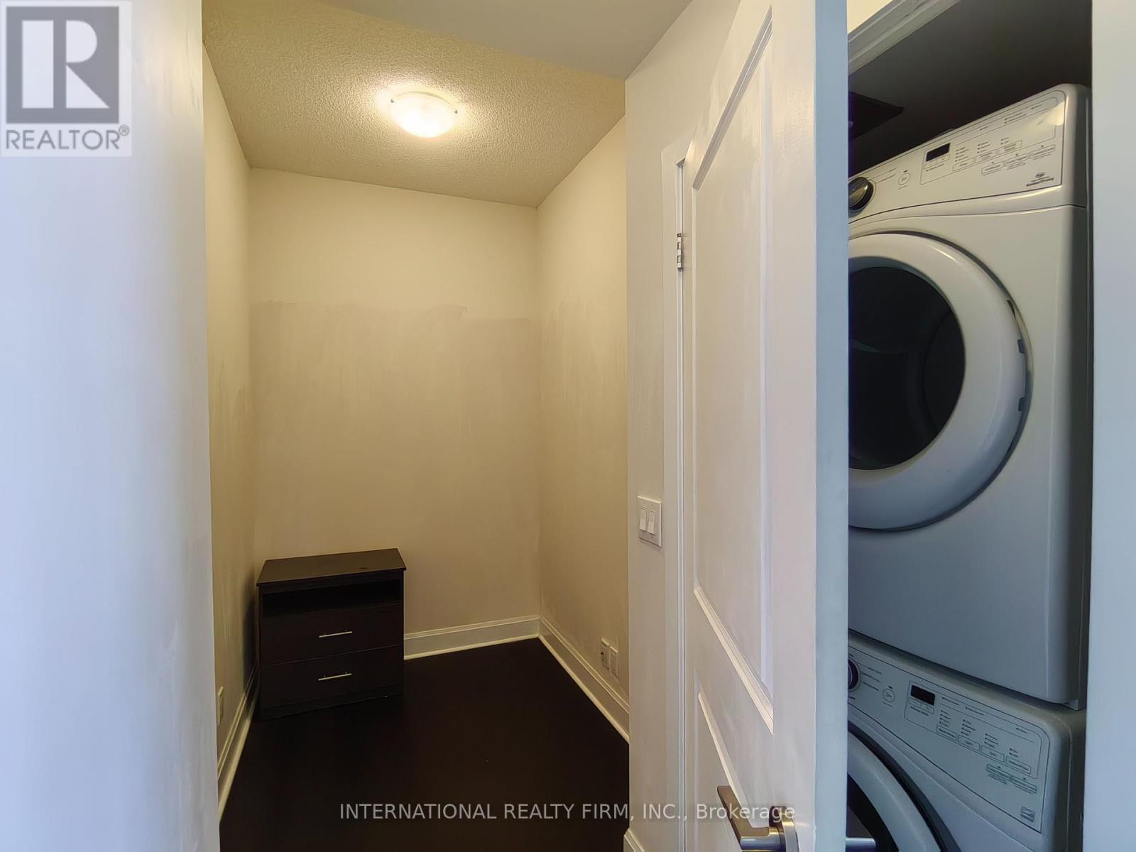 1608 - 33 Shore Breeze Drive, Toronto, Ontario  M8V 0G1 - Photo 8 - W12280313