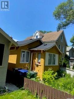 Property at 509 G AVENUE S image 2