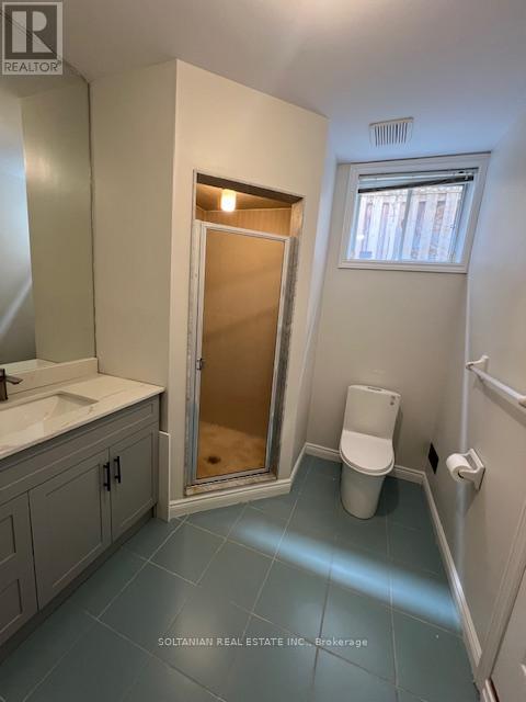 Bsmt - 288 Dunview Avenue, Toronto, Ontario  M2N 4J5 - Photo 7 - C12280338