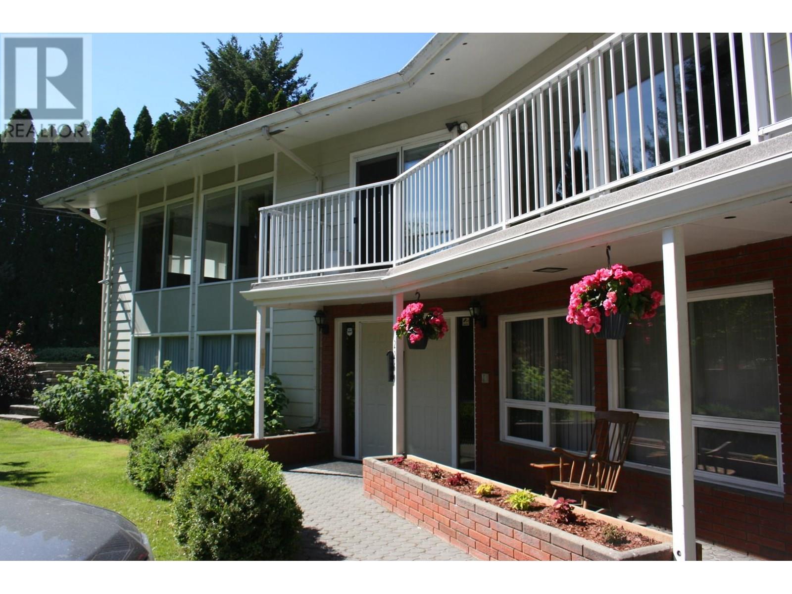 Property at 2269 Park Drive image 4