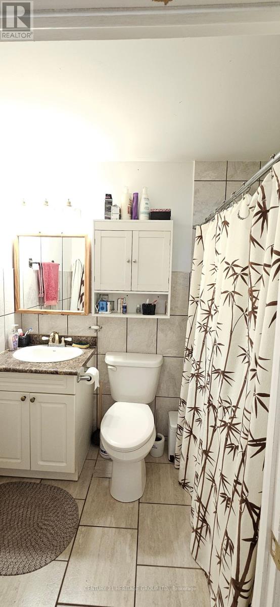 2b - 20336 Bathurst Street E, East Gwillimbury, Ontario  L9N 1P5 - Photo 10 - N12280335