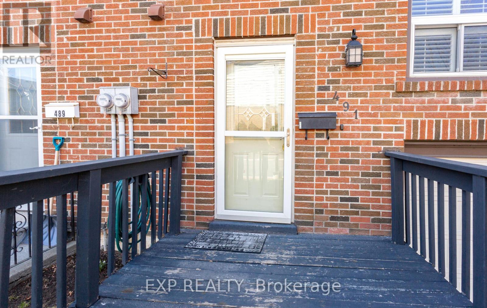 491 Ontario Street N, Milton, Ontario  L9T 3J4 - Photo 2 - W12280388
