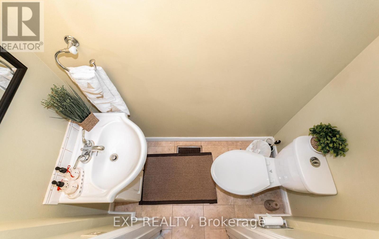 491 Ontario Street N, Milton, Ontario  L9T 3J4 - Photo 25 - W12280388