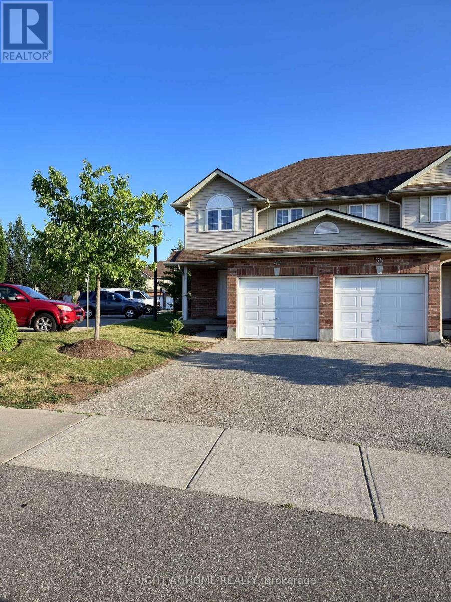 Property at 40 FALLOWFIELD DRIVE image 3