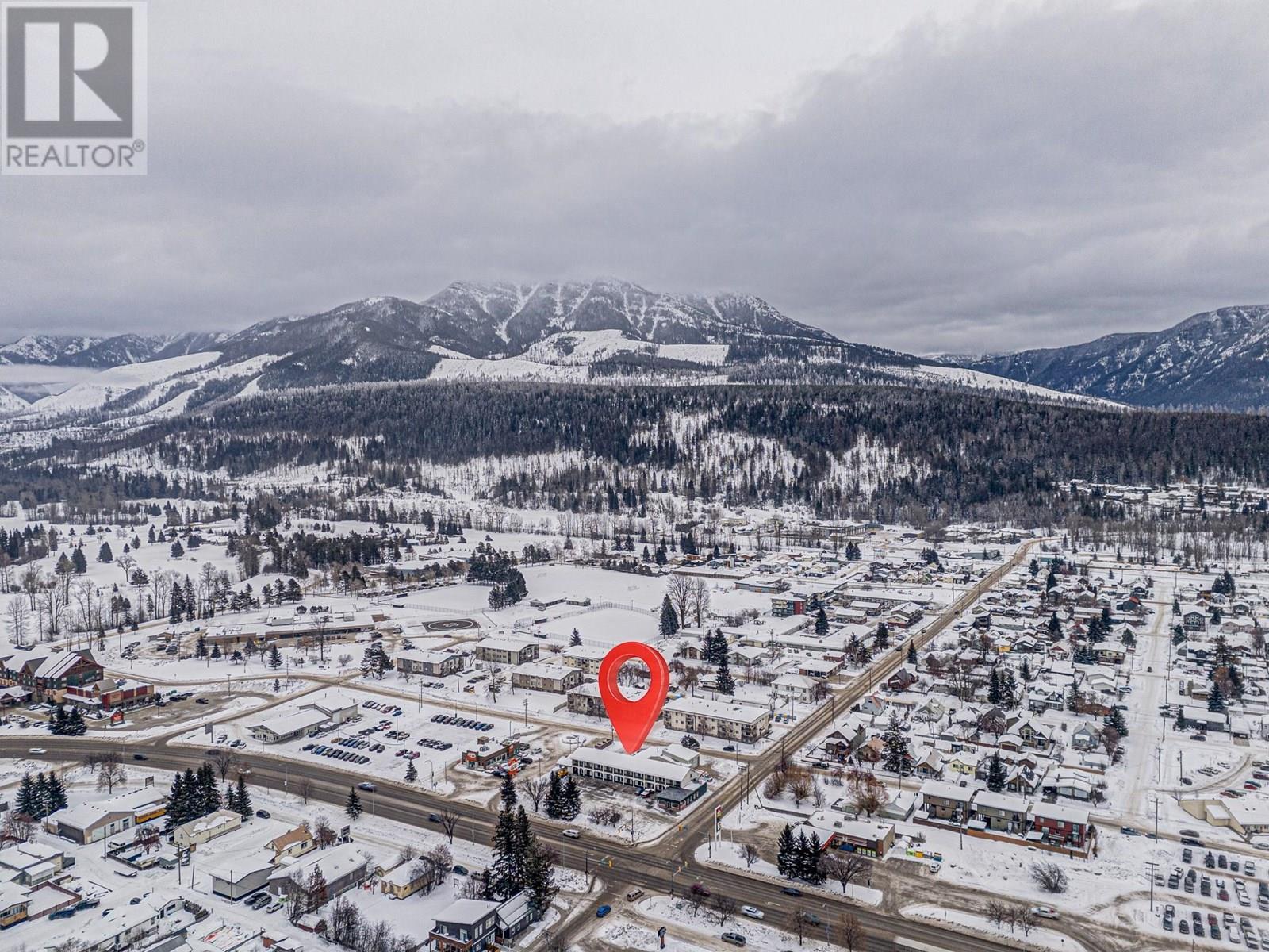 1302 Highway 3, Fernie, British Columbia  V0B 1M5 - Photo 43 - 10331398