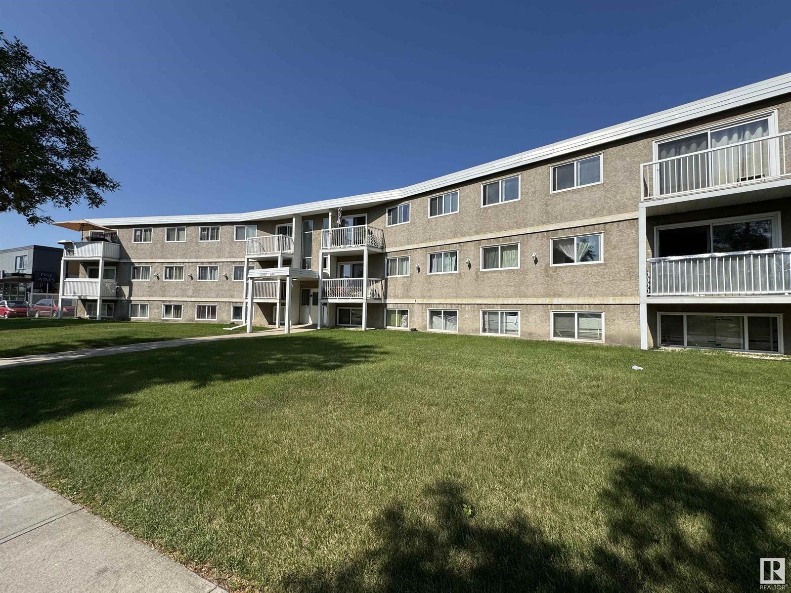 Property at #207 8930 149 ST NW image 1