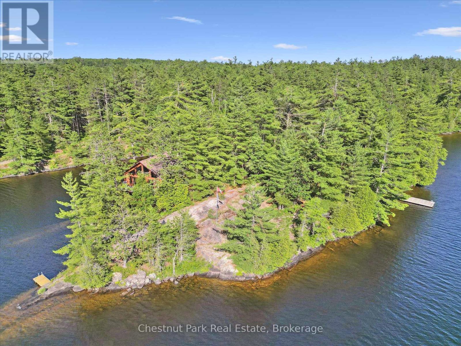 1 Diamond Island, Gravenhurst, Ontario  P1P 1R3 - Photo 8 - X12280494