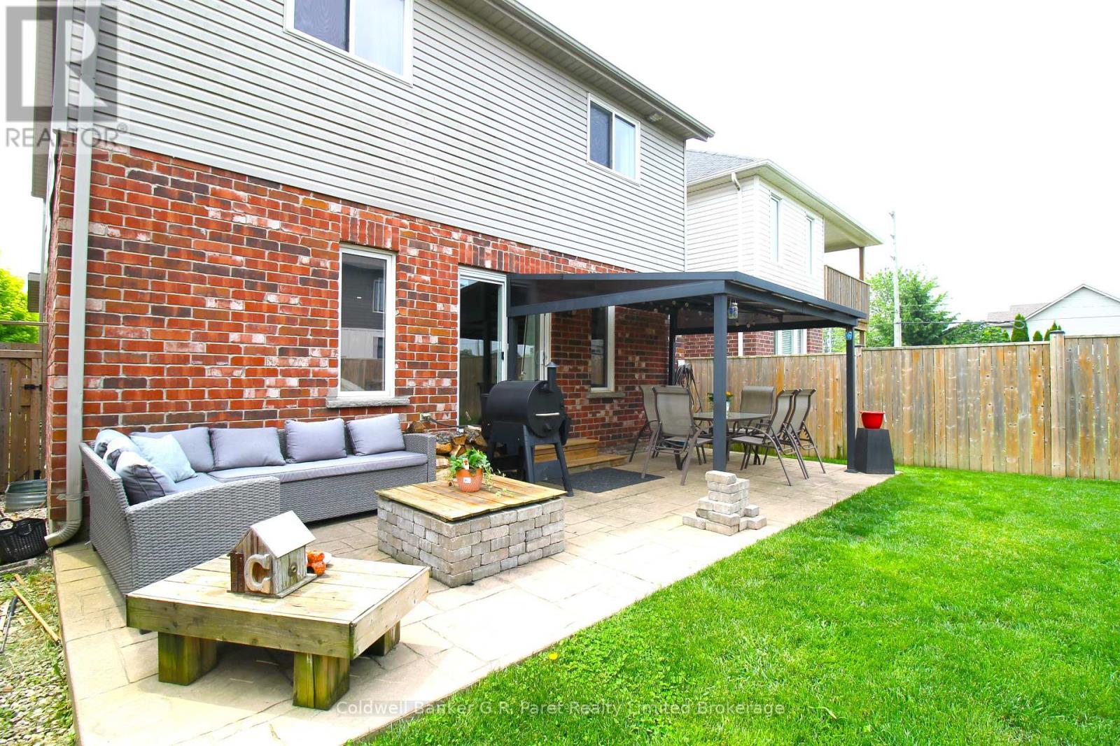 4 Langrell Avenue, Tillsonburg, Ontario  N4G 5X8 - Photo 40 - X12280473