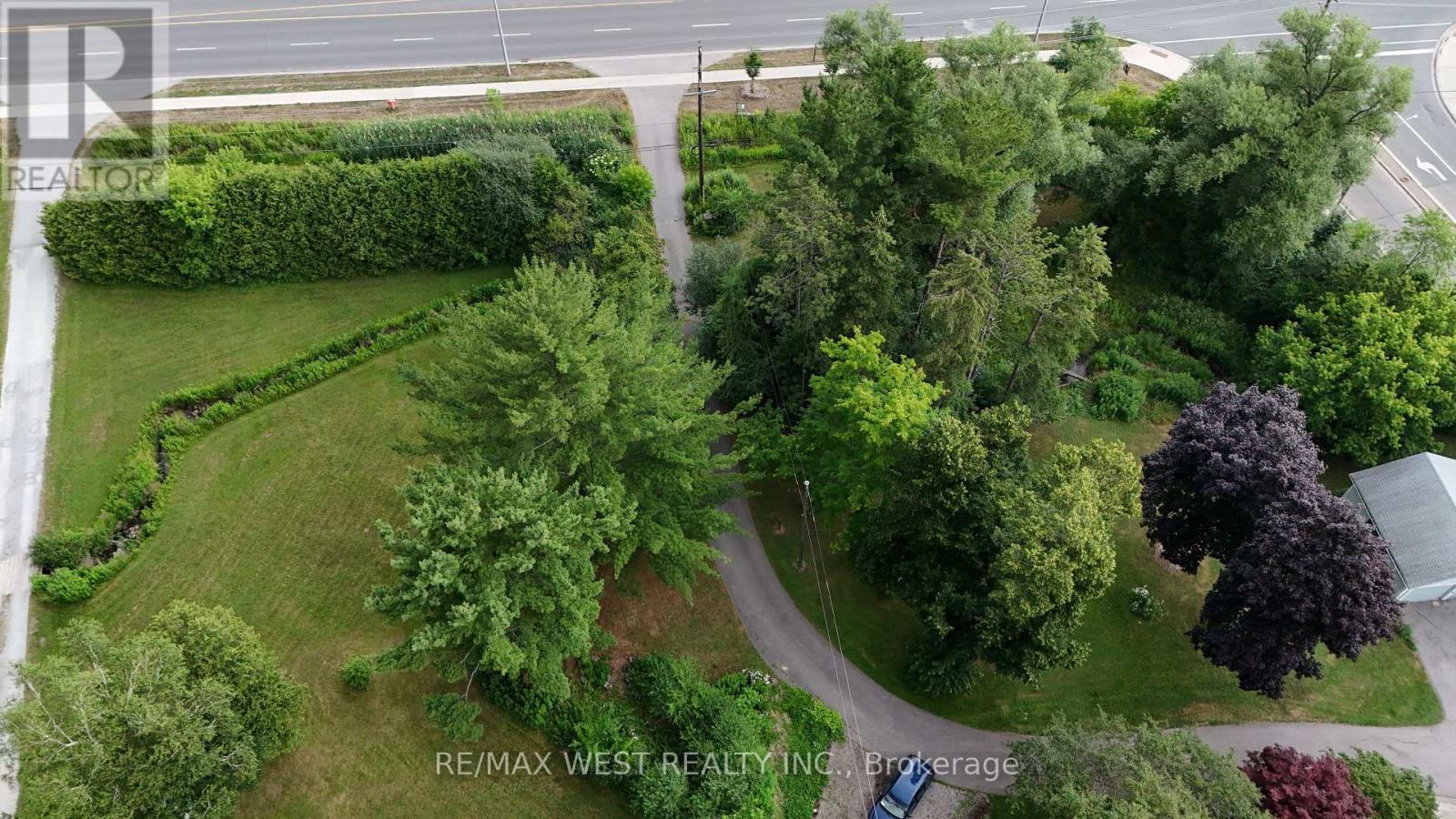 11222 Bayview Avenue, Richmond Hill, Ontario  L4S 1L4 - Photo 22 - N12265536