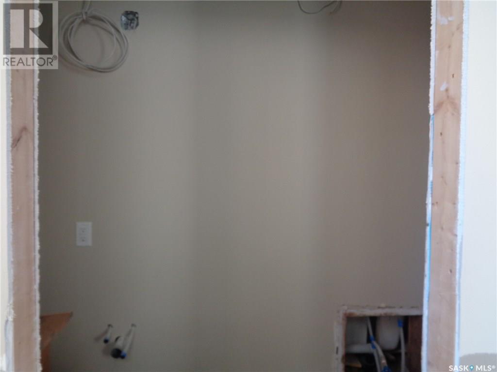 3 700 Centre Street, Assiniboia, Saskatchewan  S0H 0B0 - Photo 16 - SK012175