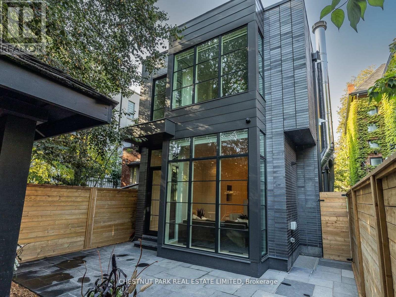 41 Boswell Avenue, Toronto, Ontario  M5R 1M5 - Photo 20 - C12280447