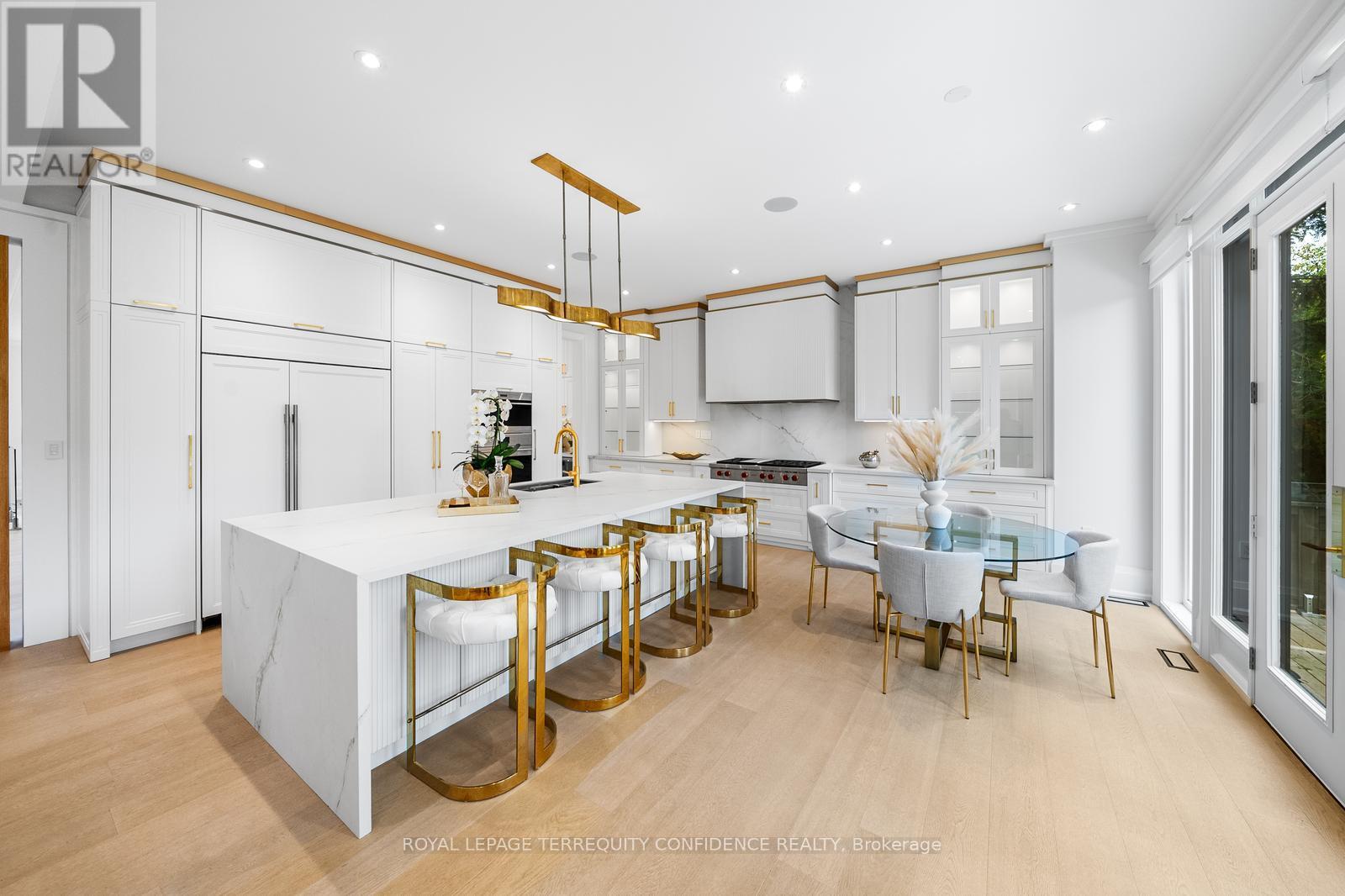 190 Hounslow Avenue, Toronto, Ontario  M2N 2B4 - Photo 10 - C12280464