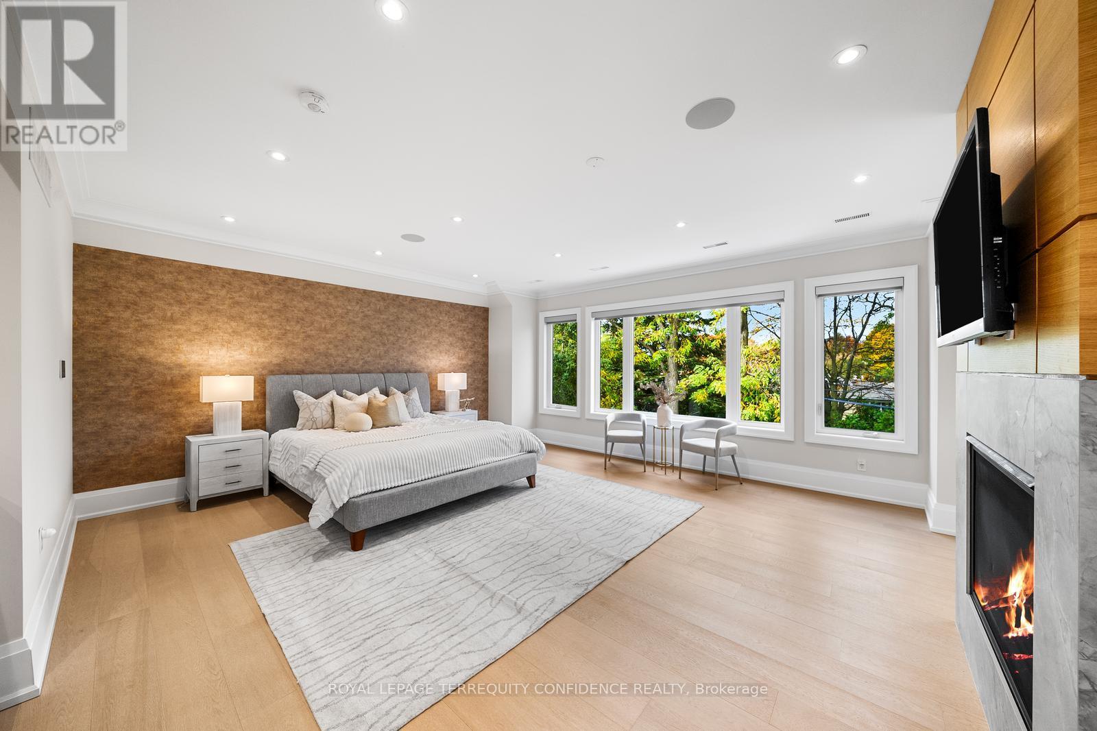 190 Hounslow Avenue, Toronto, Ontario  M2N 2B4 - Photo 21 - C12280464