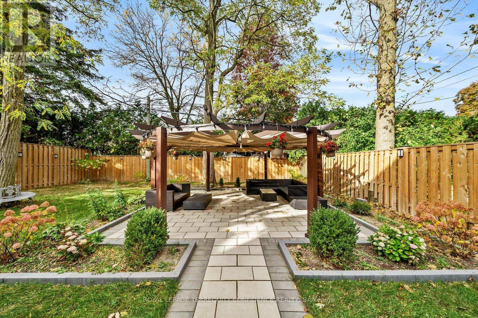 190 Hounslow Avenue, Toronto, Ontario  M2N 2B4 - Photo 46 - C12280464