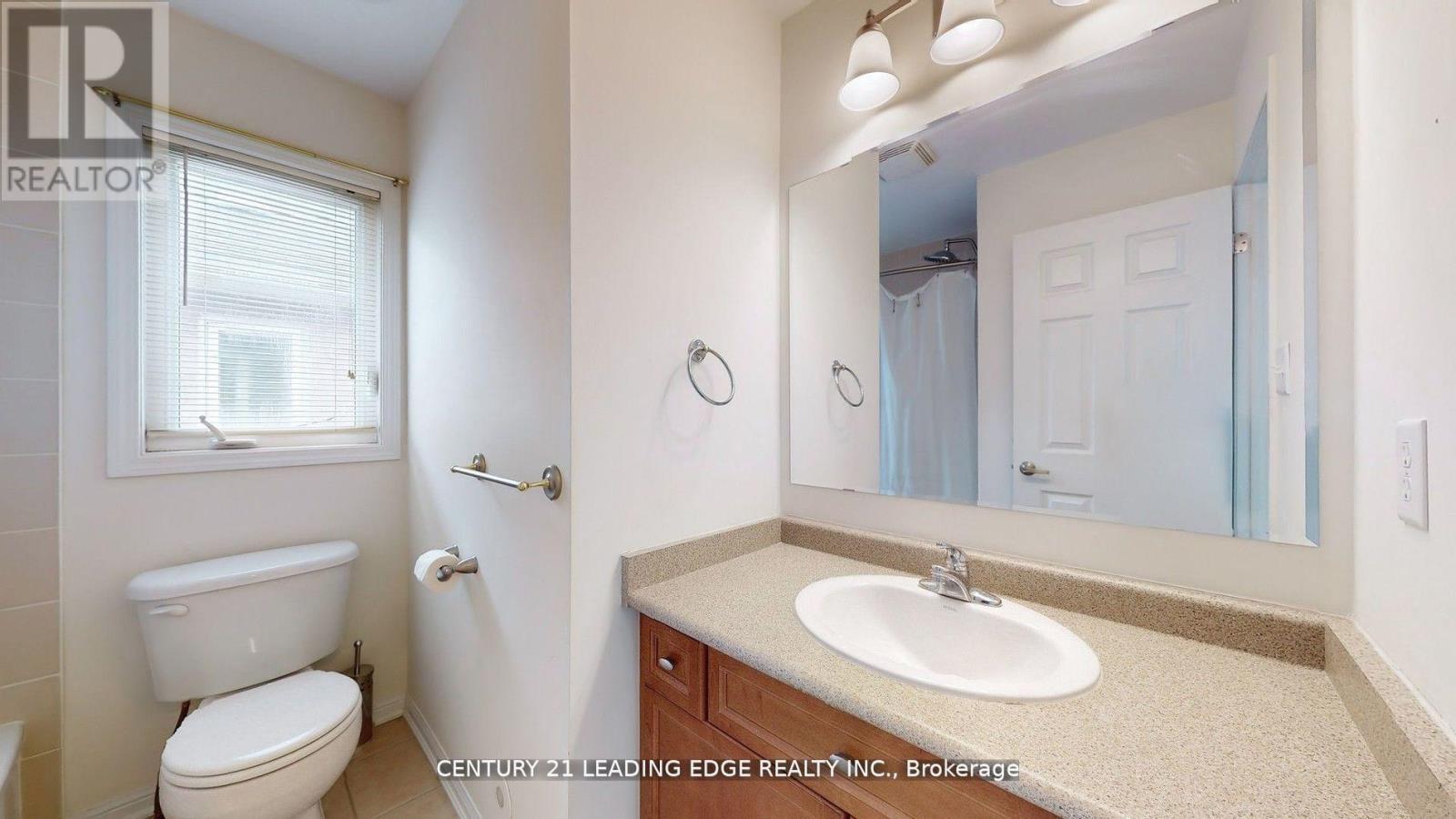 15 Yates Avenue, Toronto, Ontario  M1L 0C7 - Photo 12 - E12280446