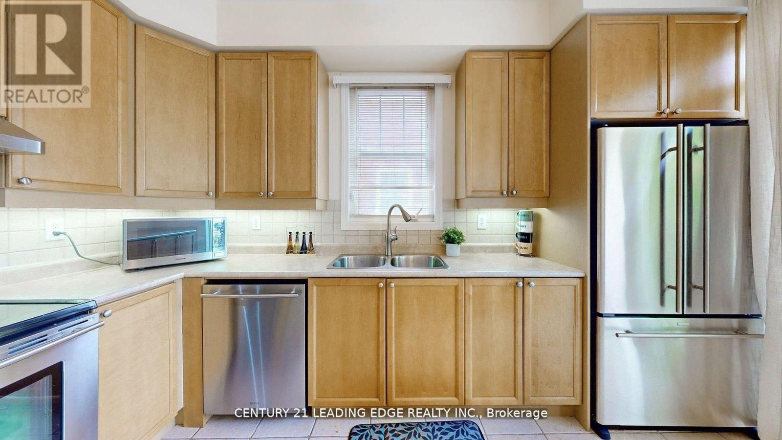15 Yates Avenue, Toronto, Ontario  M1L 0C7 - Photo 30 - E12280446