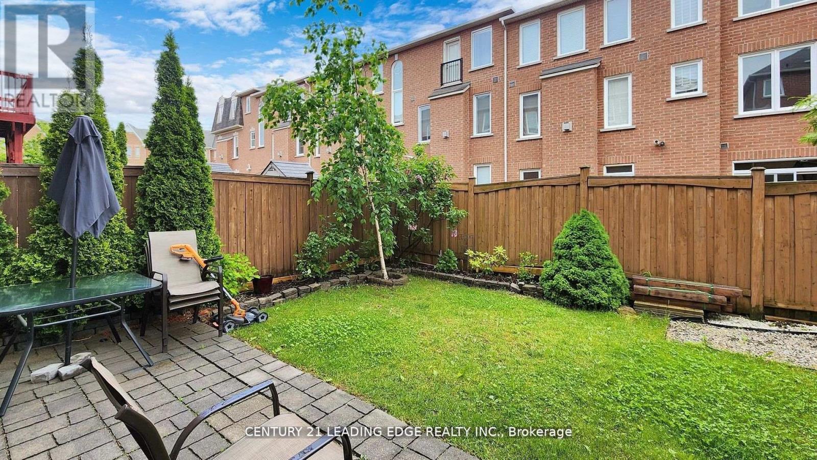 15 Yates Avenue, Toronto, Ontario  M1L 0C7 - Photo 40 - E12280446