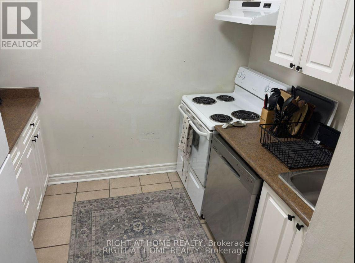 120 - 248 Milestone Crescent E, Aurora, Ontario  L4G 3M2 - Photo 7 - N12280456
