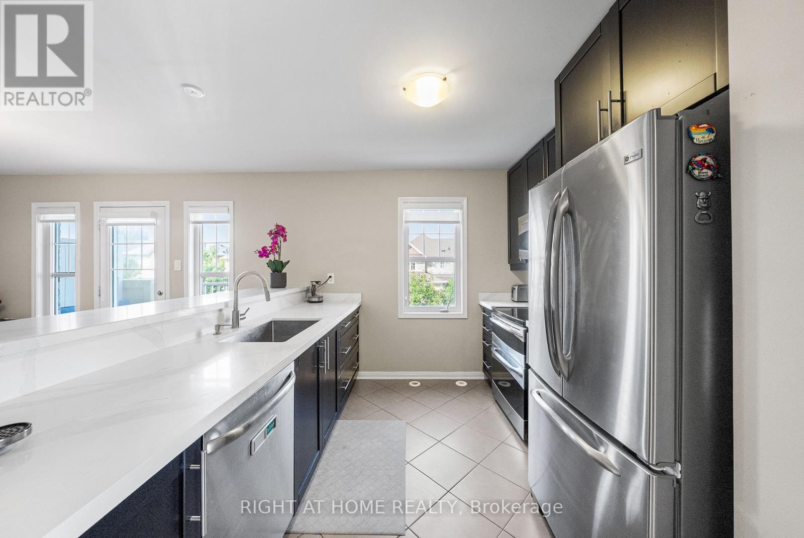 291 Woodley Crescent, Milton, Ontario  L9T 8B8 - Photo 15 - W12280480