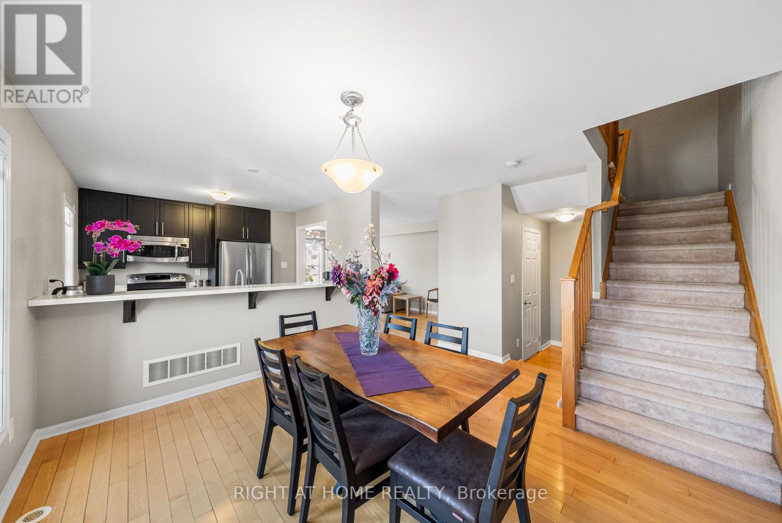 291 Woodley Crescent, Milton, Ontario  L9T 8B8 - Photo 19 - W12280480