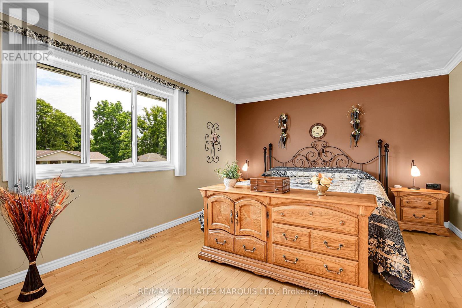 11 Ault Drive, South Stormont, Ontario  K0C 1M0 - Photo 19 - X12280539