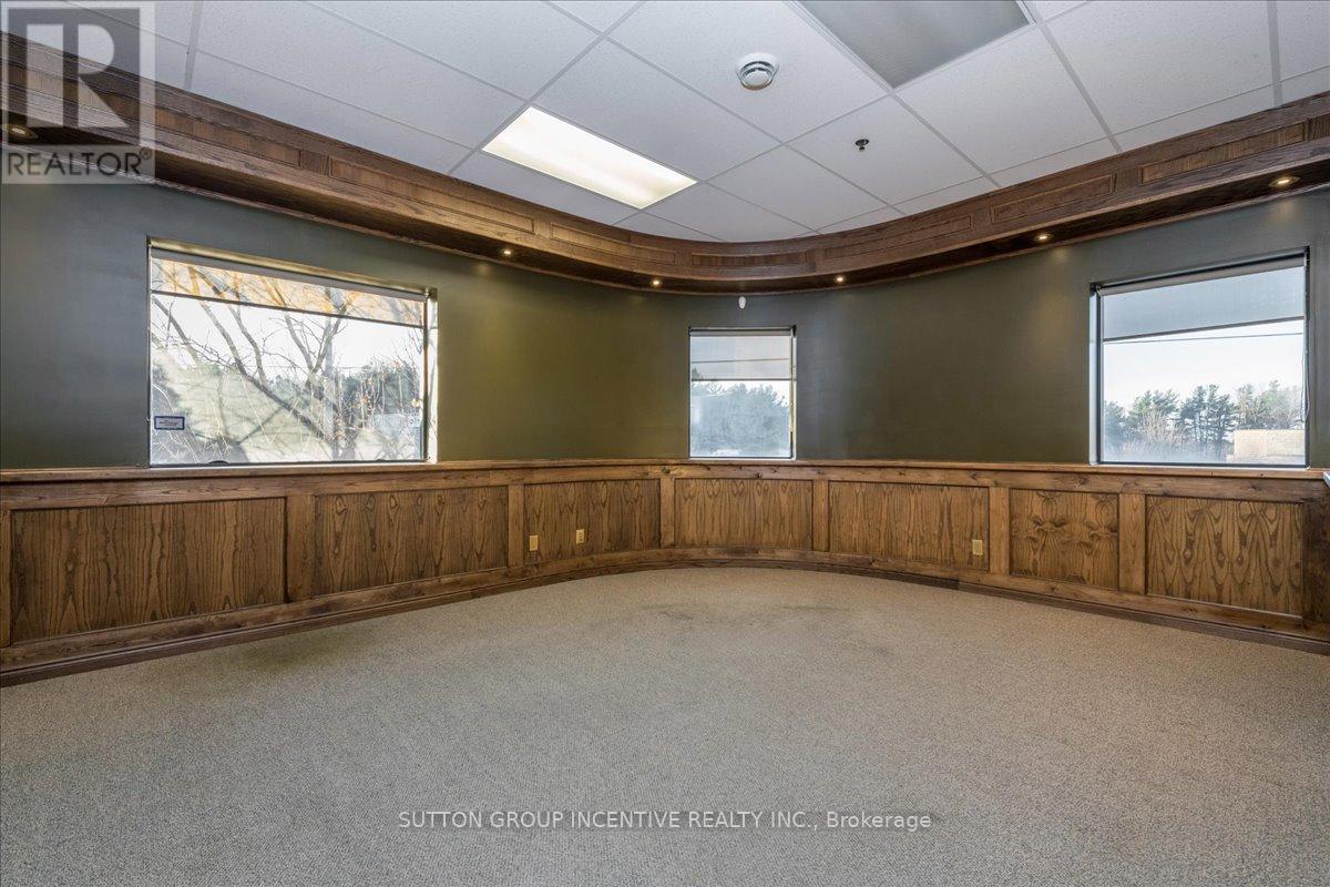10&11, 1st Floor - 27 Hooper Road, Barrie, Ontario  L4N 9S3 - Photo 6 - S12280503