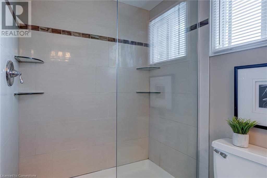 2055 Hunters Wood Drive, Burlington, Ontario  L7M 2T9 - Photo 26 - 40749885