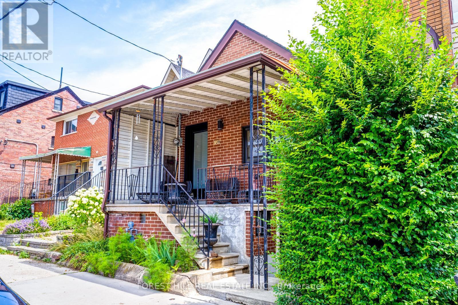 139 Christie Street, Toronto, Ontario  M6G 3B3 - Photo 13 - C12275750
