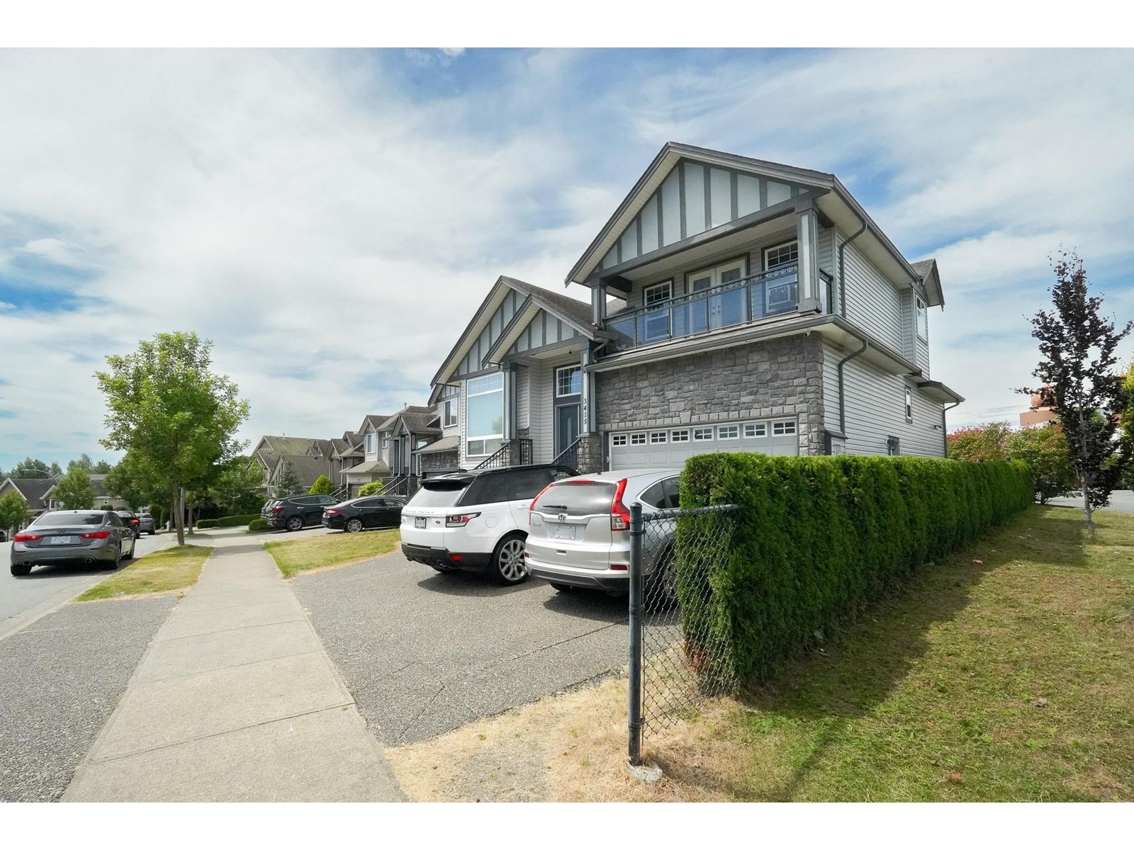 Property at 3415 NIGHTINGALE DRIVE image 4