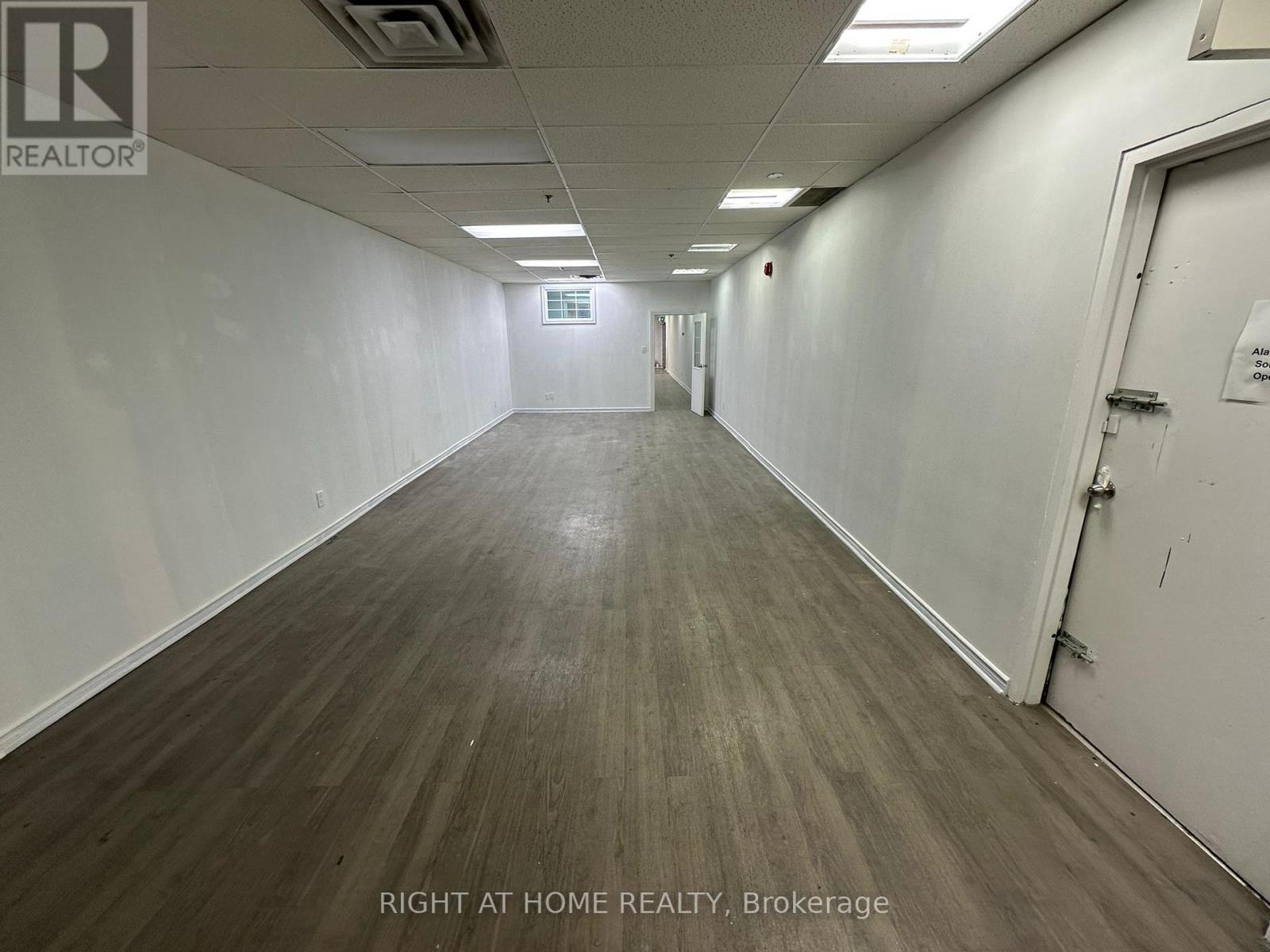 5 - 1278 St.clair Avenue W, Toronto, Ontario  M6E 1B9 - Photo 12 - W12280564