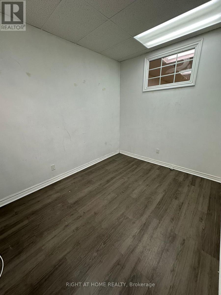 5 - 1278 St.clair Avenue W, Toronto, Ontario  M6E 1B9 - Photo 15 - W12280564