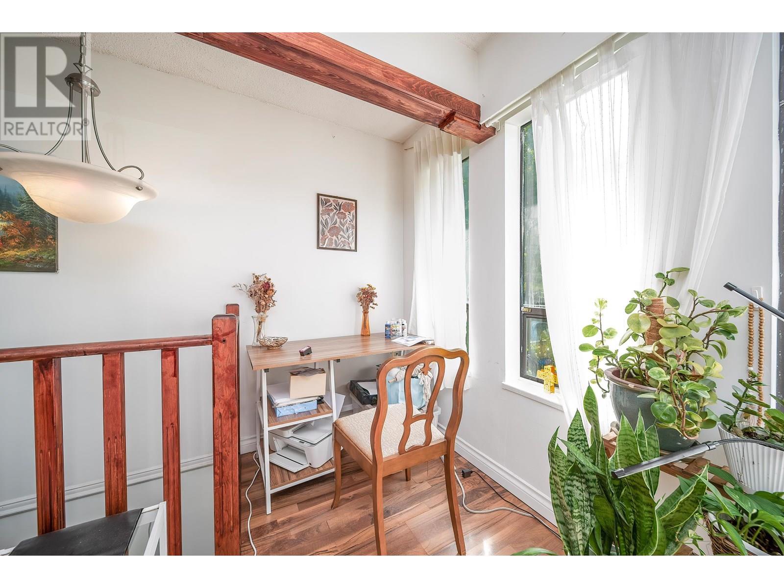Property at 2275 PANDORA STREET image 3