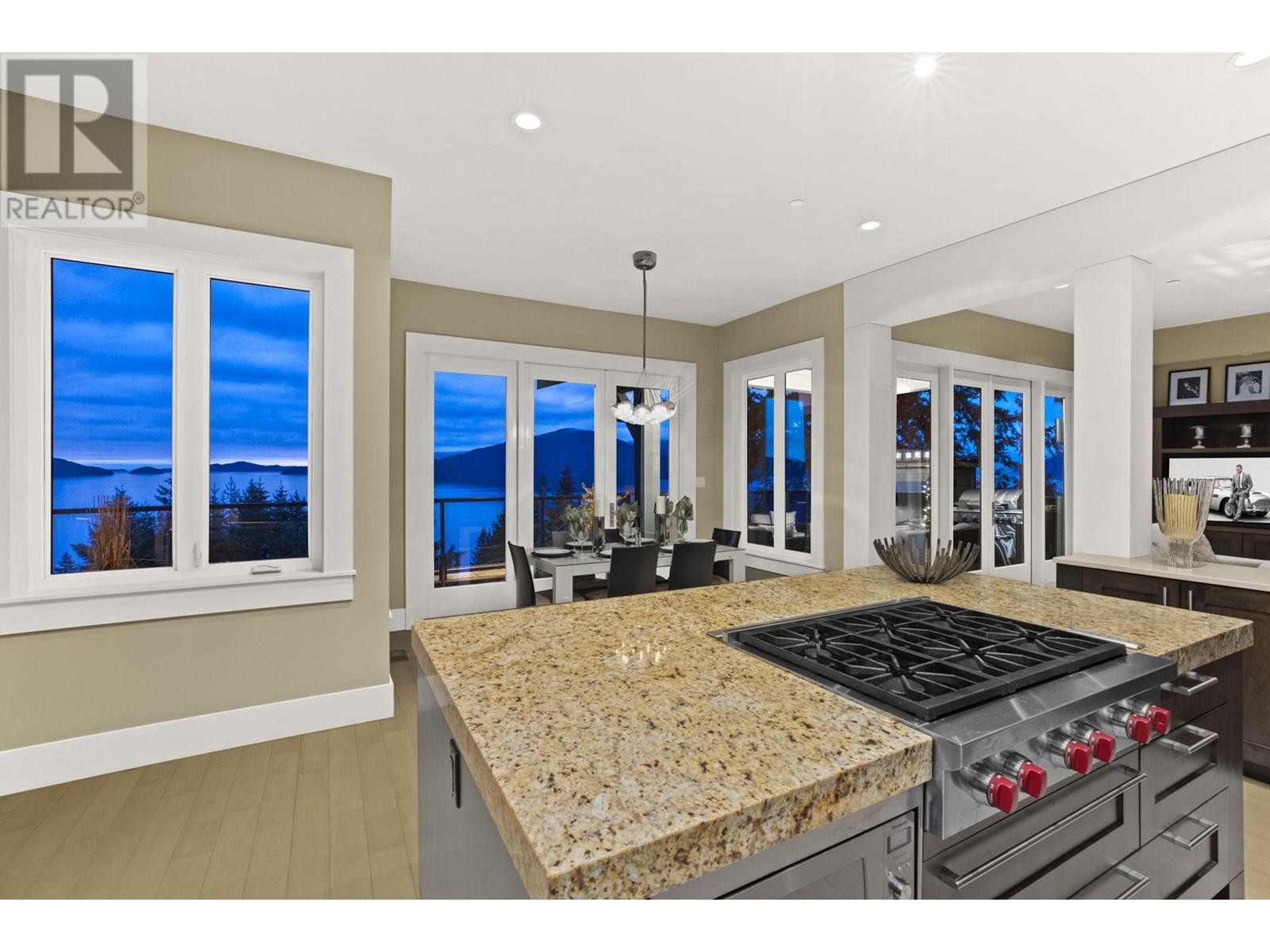 350 Bayview Road, Lions Bay, British Columbia  V0N 2E0 - Photo 16 - R3026173