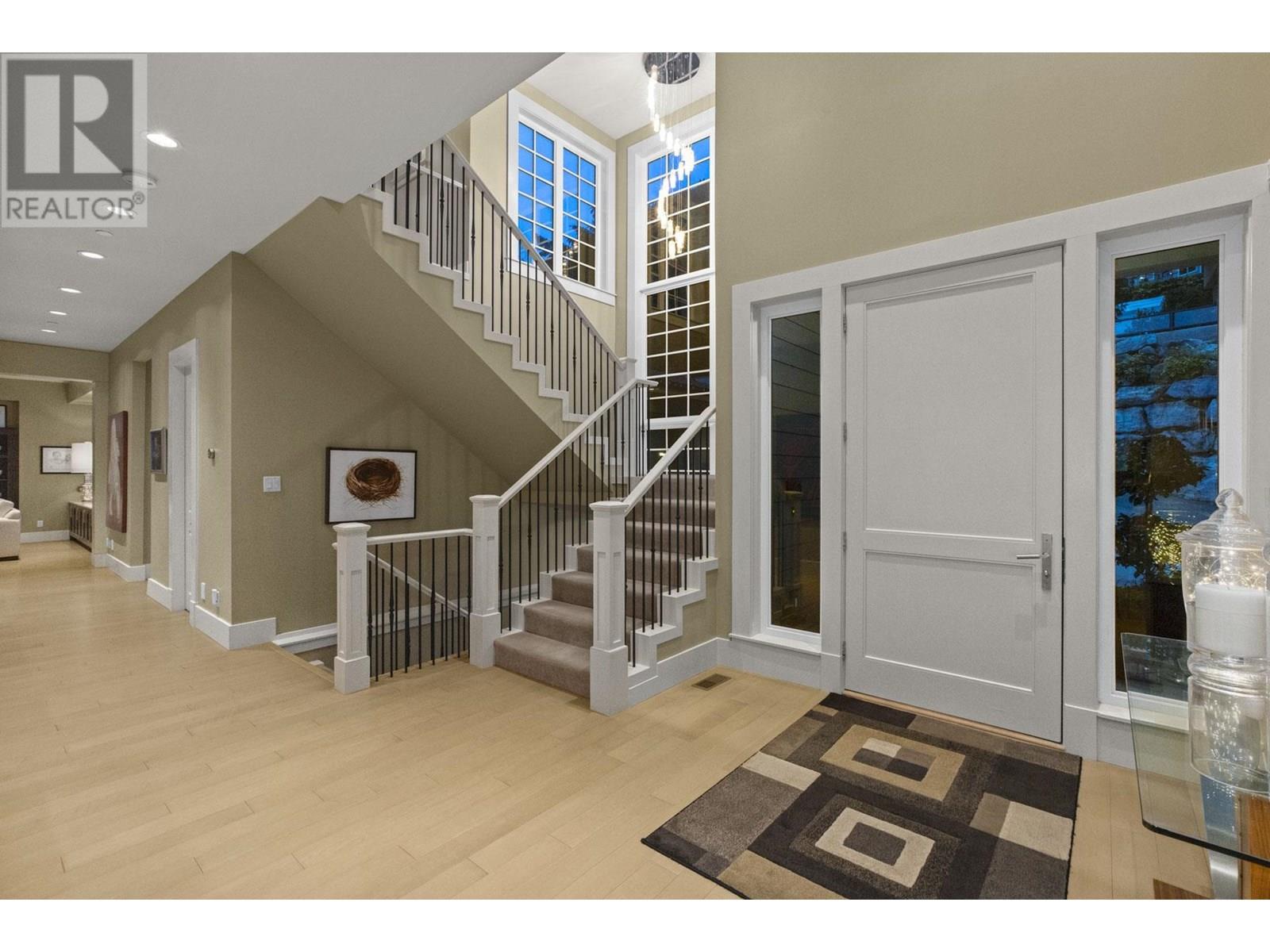 350 Bayview Road, Lions Bay, British Columbia  V0N 2E0 - Photo 5 - R3026173