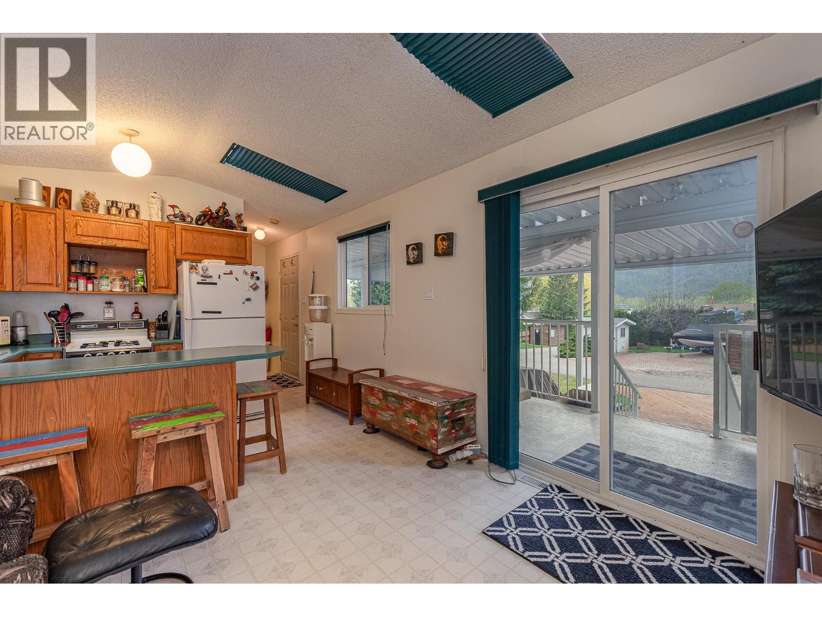 8242 Highway 97a Highway Unit# 13, Sicamous, British Columbia  V0E 2V0 - Photo 12 - 10311383