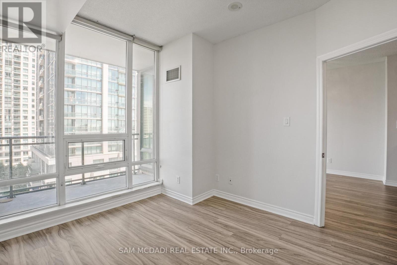 710 - 3525 Kariya Drive, Mississauga, Ontario  L5B 0C2 - Photo 19 - W12278213