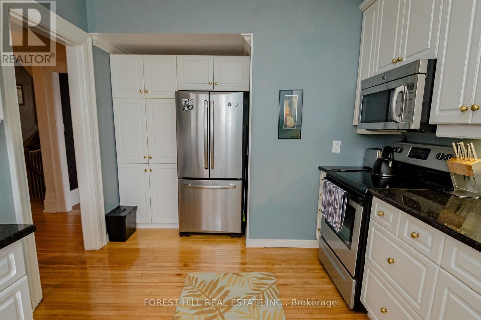 98 Central Avenue, London East, Ontario  N6A 1M4 - Photo 21 - X12280616