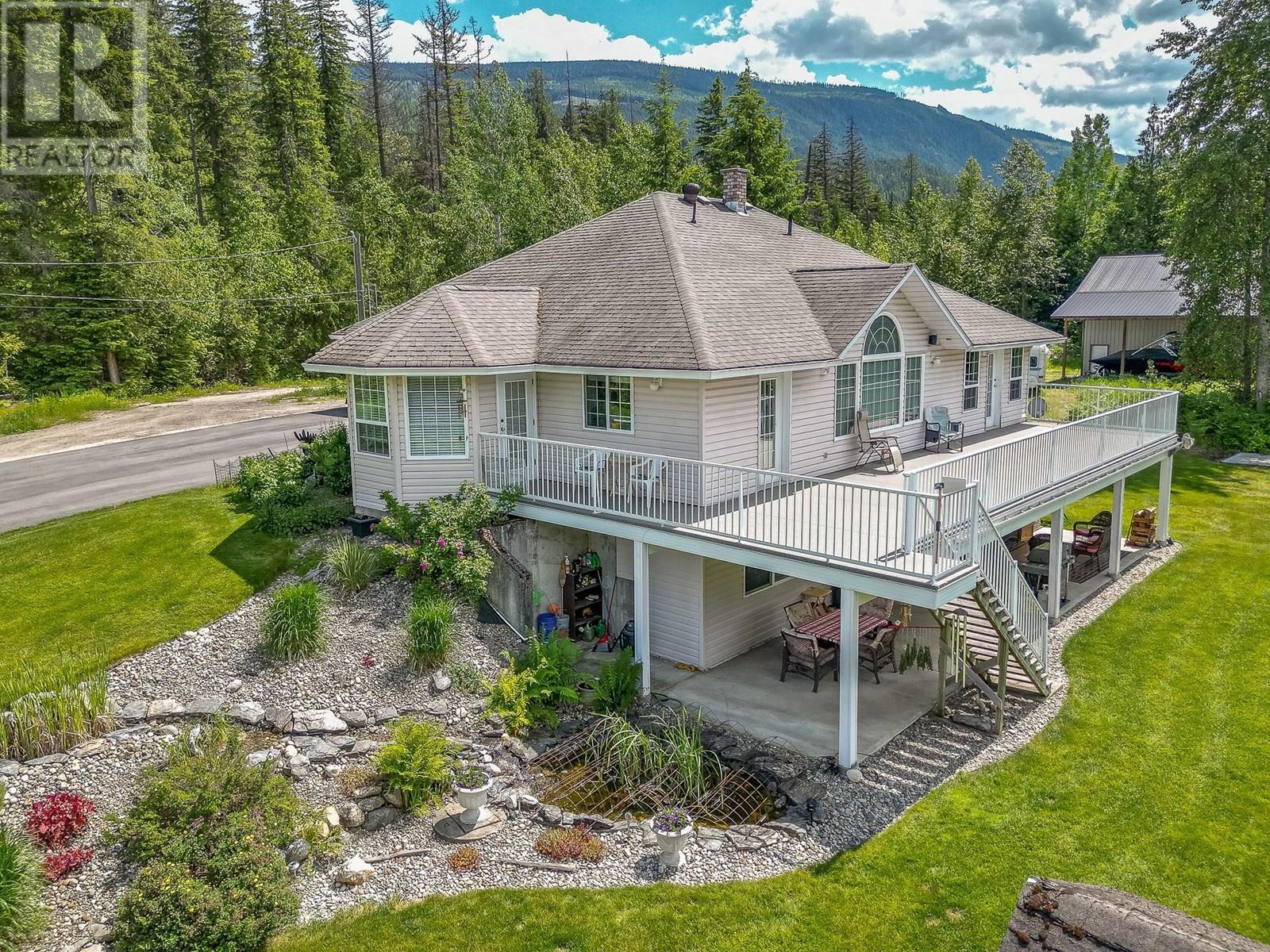 4340 Sederberg Road, Malakwa, British Columbia  V0E 2J0 - Photo 3 - 10349316