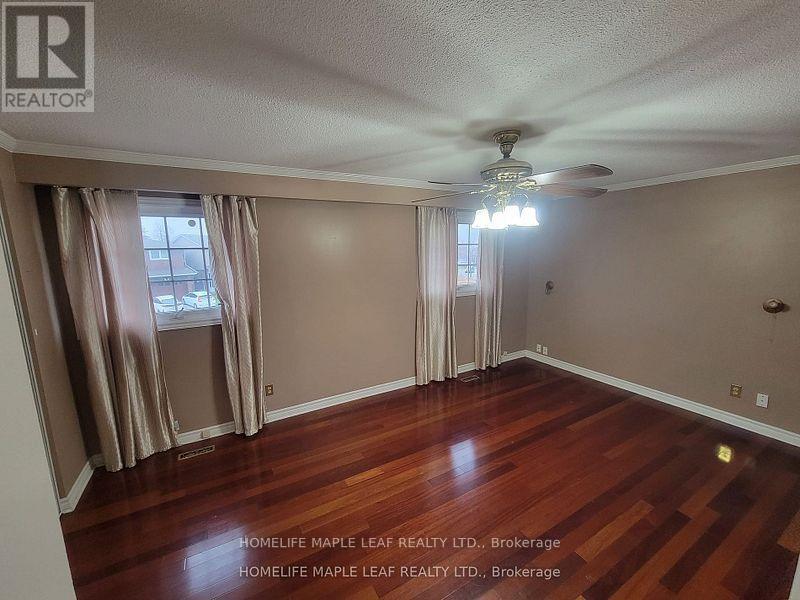 Upper - 4 Ashurst Crescent, Brampton, Ontario  L6V 3N8 - Photo 9 - W12280587