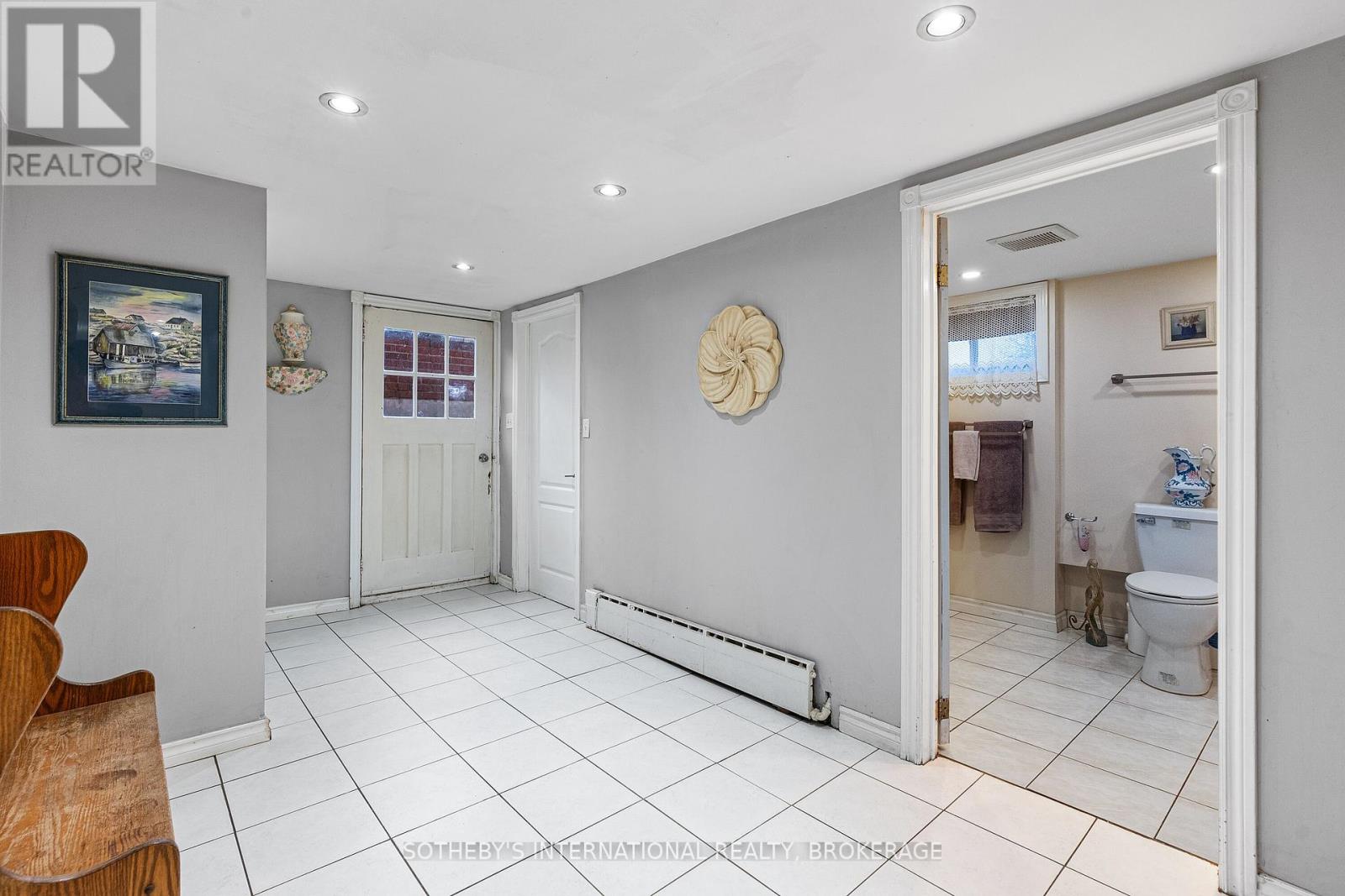 540 Concession 1 Road, Niagara-On-The-Lake, Ontario  L0S 1J0 - Photo 26 - X12280617