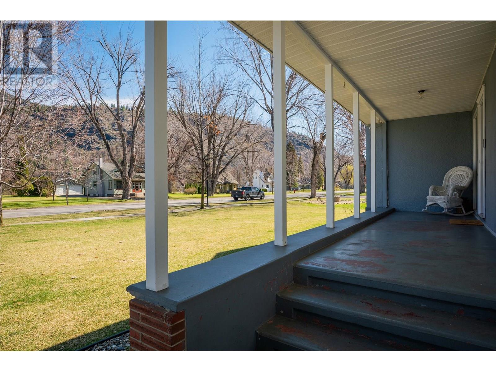 309 Ritchie Avenue, Trail, British Columbia  V1R 1H1 - Photo 4 - 10355802