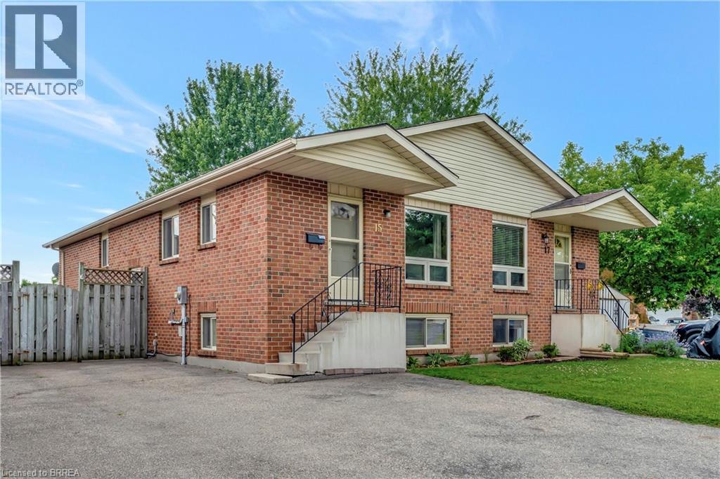 Property at 15 IVY Crescent image 1