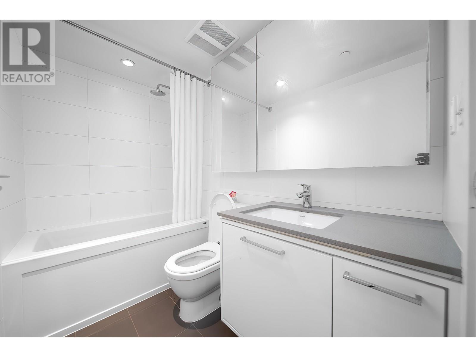 2007 680 Seylynn Cres, North Vancouver, British Columbia  V7J 0B5 - Photo 18 - R2975732