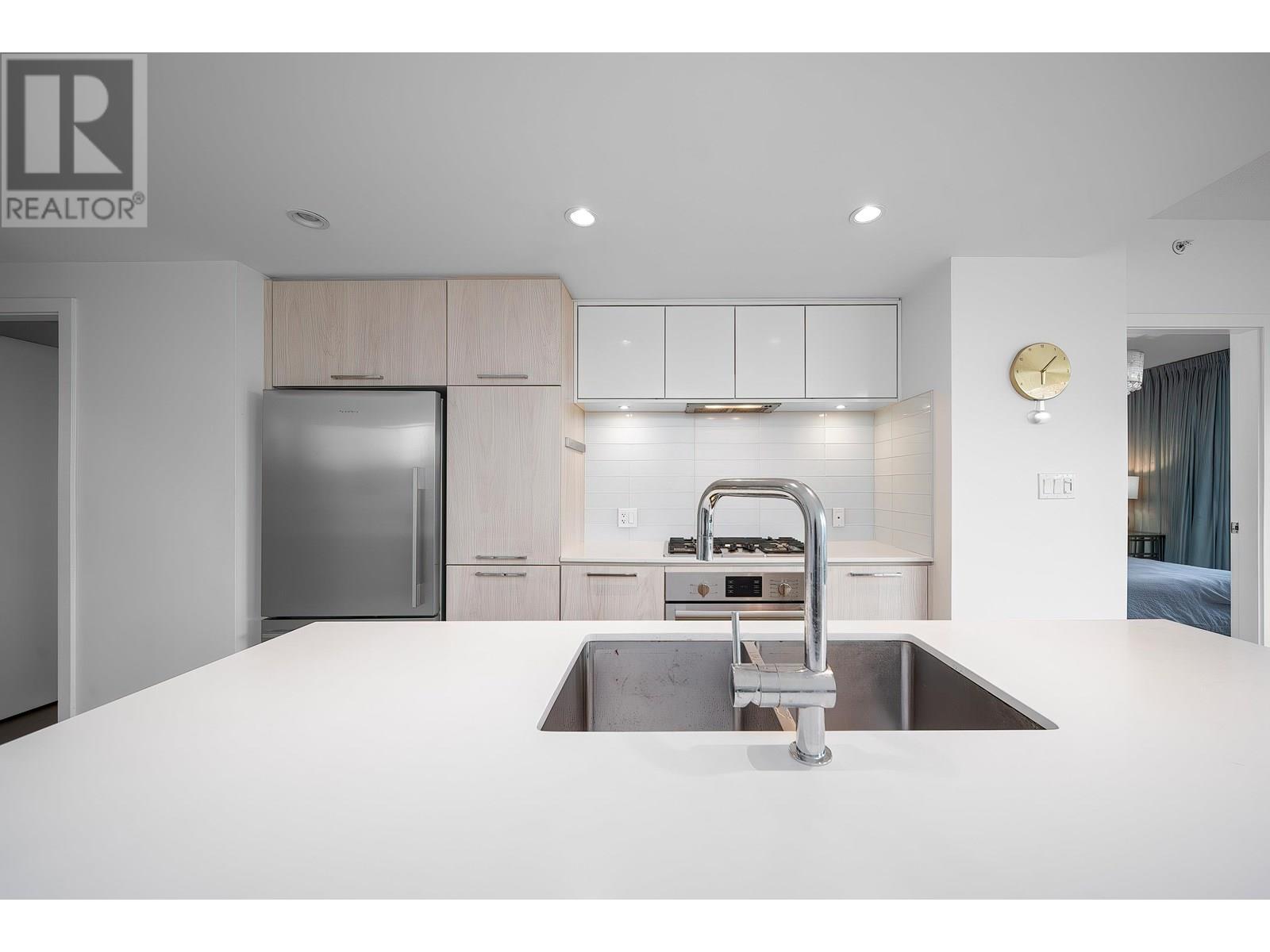 2007 680 Seylynn Cres, North Vancouver, British Columbia  V7J 0B5 - Photo 12 - R2975732